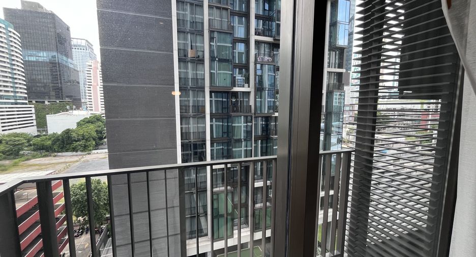 Wohnung zur Miete mit 1 Zimmer in Pathum Wan, Bangkok