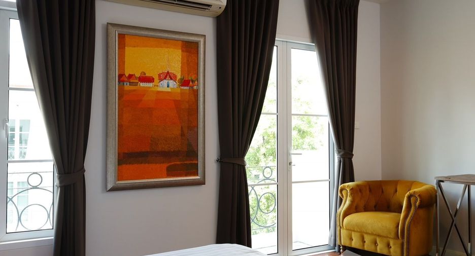 À louer 3 chambres maison à Khlong Toei, Bangkok