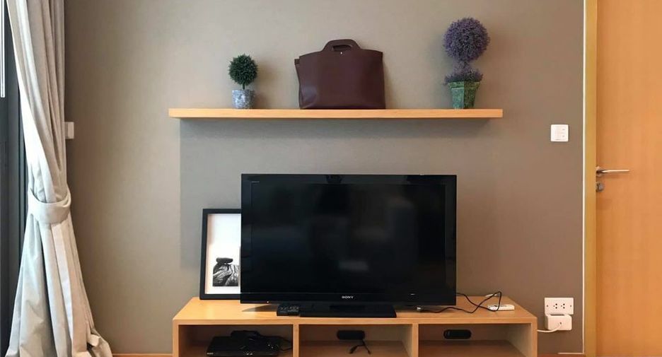 For rent 1 bed condo in Khlong Toei, Bangkok