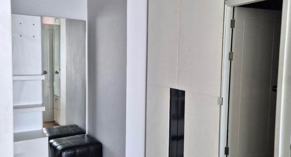 For rent 1 bed condo in Khlong San, Bangkok