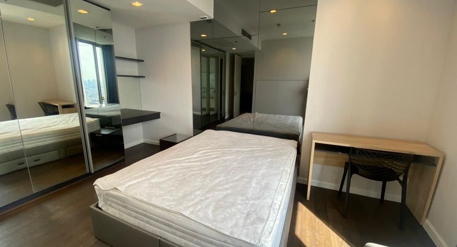 For rent 2 bedrooms condo in Sathon, Bangkok