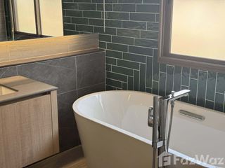 For rent 4 bedrooms house in Bang Kapi, Bangkok