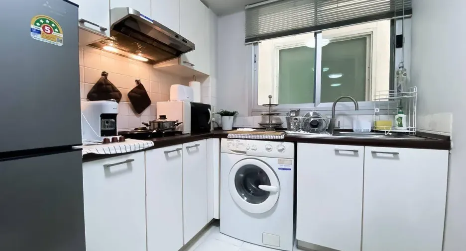 For rent 1 bed condo in Watthana, Bangkok