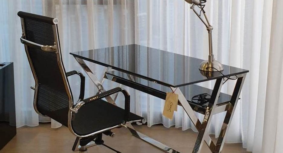 For rent 2 bedrooms condo in Khlong Toei, Bangkok