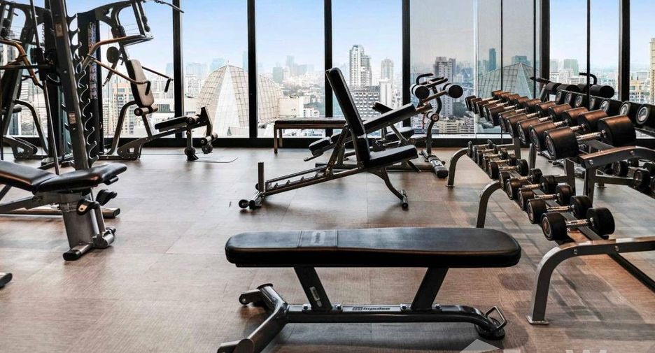 For rent 2 bedrooms condo in Khlong Toei, Bangkok