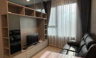 For rent 2 bedrooms condo in Chatuchak, Bangkok