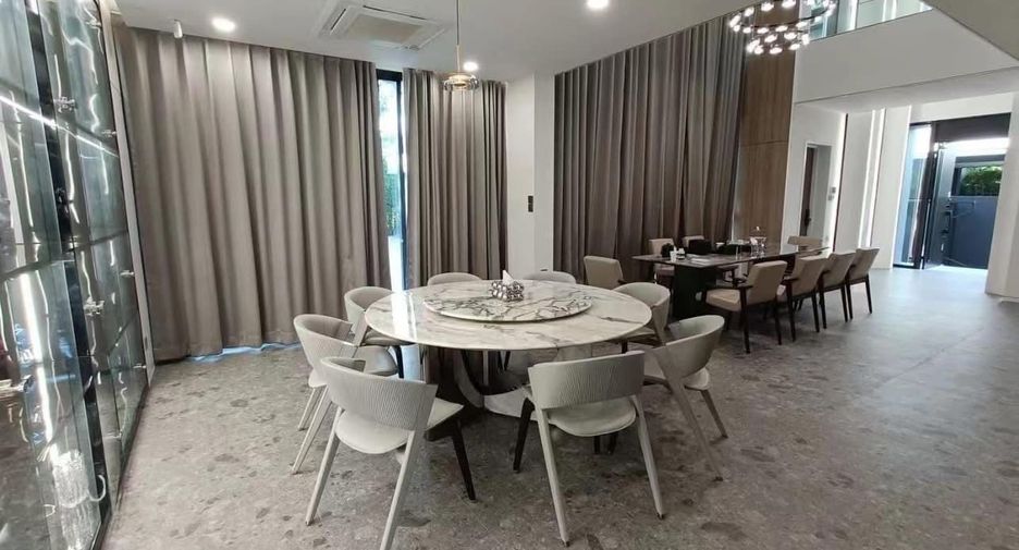 Haus zur Miete mit 4 Zimmer in Saphan Sung, Bangkok