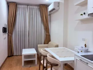 出租 1 卧室 公寓 在 Phra Khanong, 曼谷