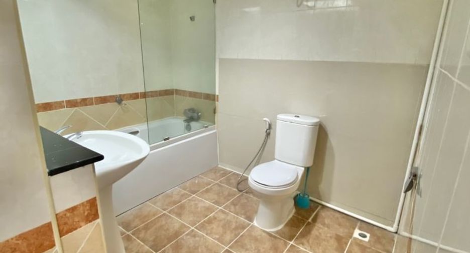 For rent 2 ベッドルーム condo in Khlong Toei, Bangkok