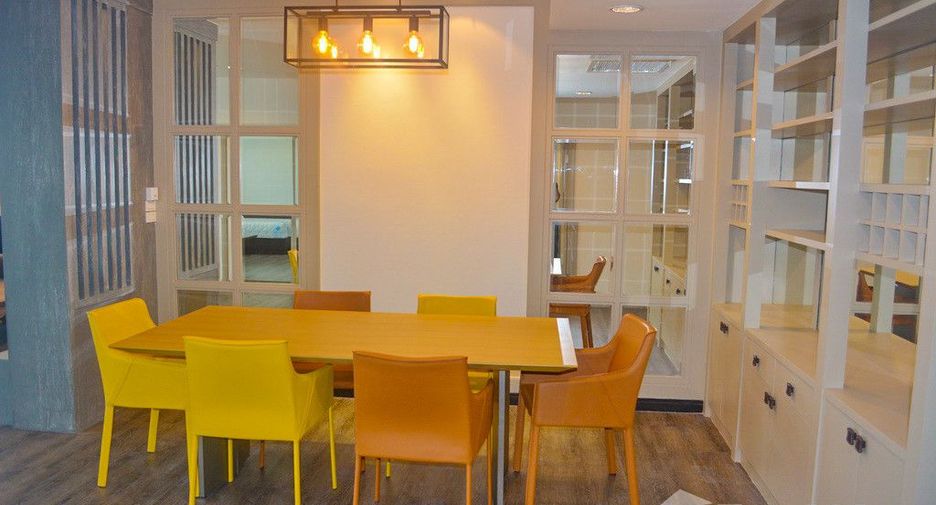 For rent 2 ベッドルーム condo in Khlong Toei, Bangkok