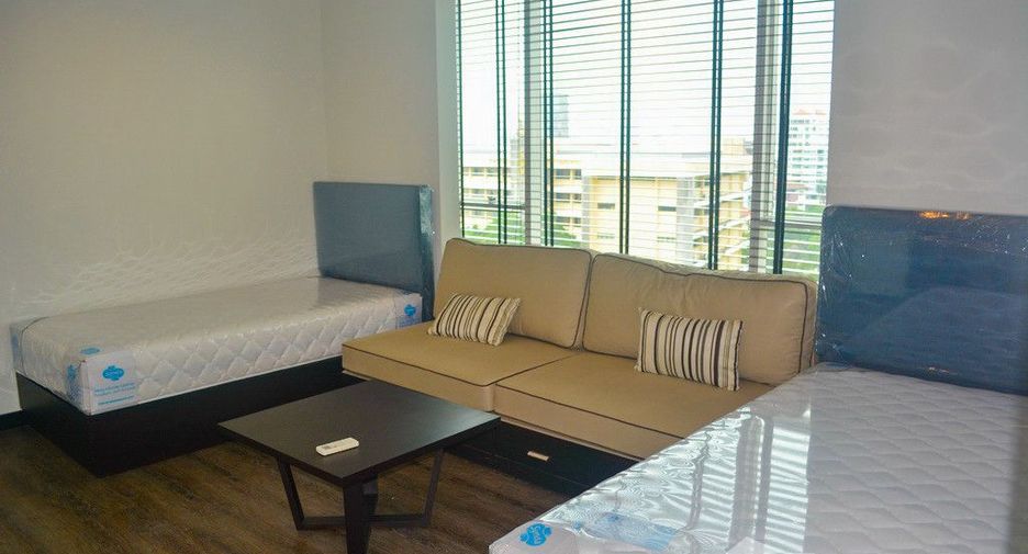 For rent 2 ベッドルーム condo in Khlong Toei, Bangkok