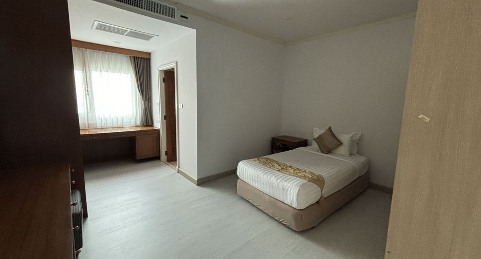 À louer 3 chambres appartement à Watthana, Bangkok