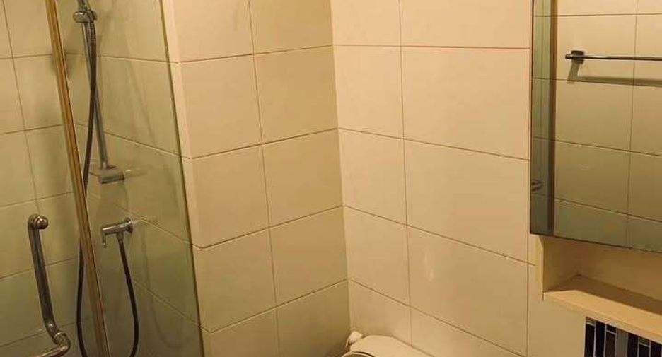 For rent 2 bedrooms condo in Chatuchak, Bangkok