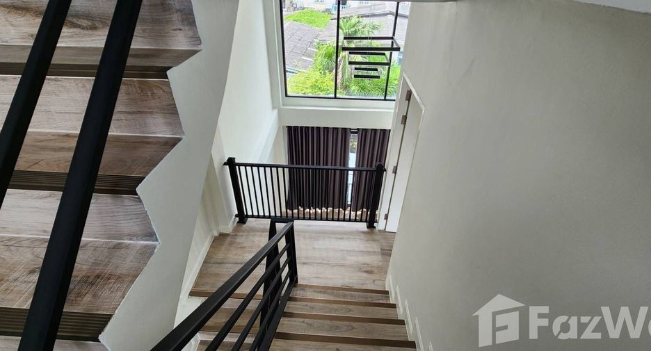 For rent 5 ベッドルーム house in Watthana, Bangkok