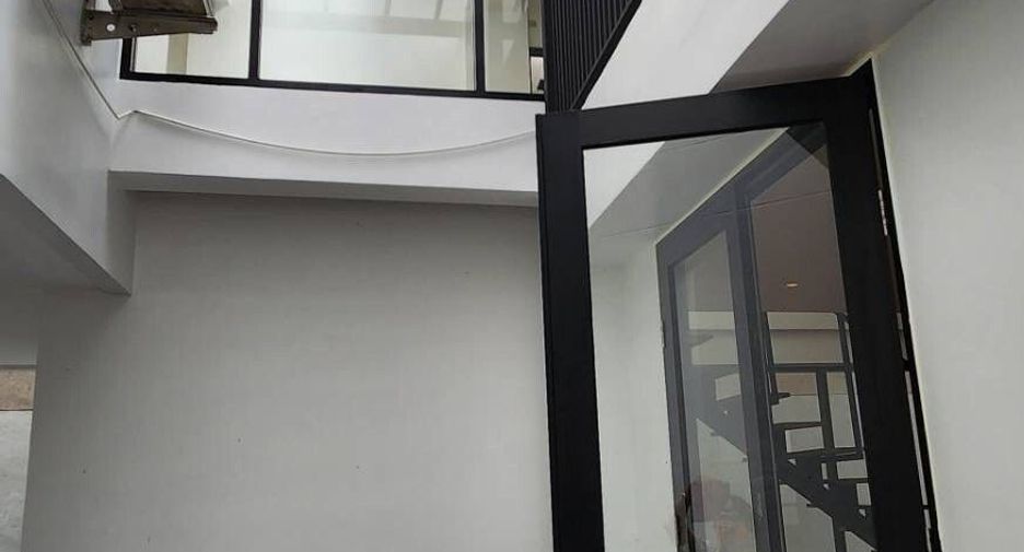 For rent 5 ベッドルーム house in Watthana, Bangkok