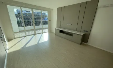 For rent 2 bedrooms apartment in Watthana, Bangkok