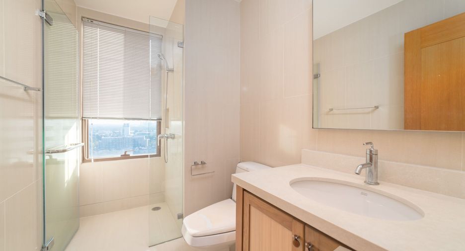 Wohnung zur Miete mit 2 Zimmer in Khlong Toei, Bangkok
