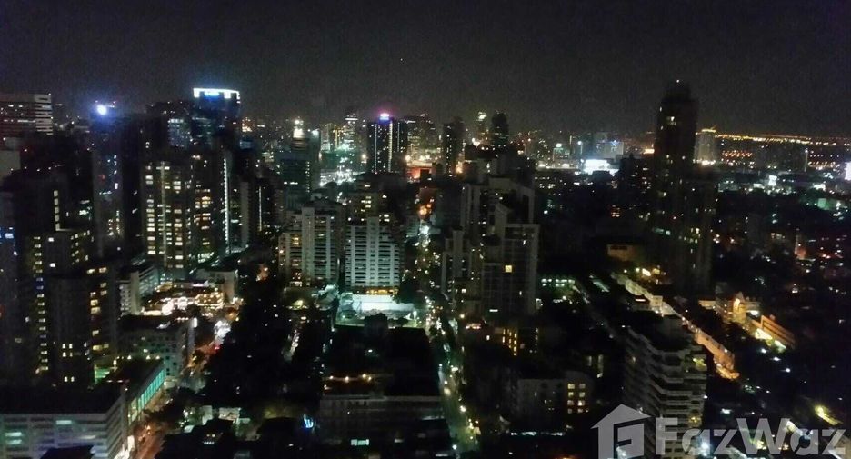 For rent 2 bedrooms condo in Khlong Toei, Bangkok