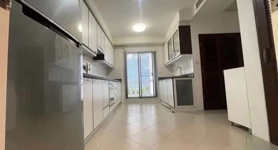 Wohnung zur Miete mit 2 Zimmer in Watthana, Bangkok