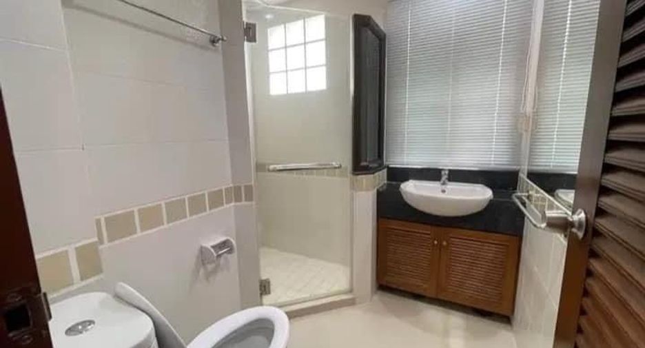 Wohnung zur Miete mit 2 Zimmer in Watthana, Bangkok
