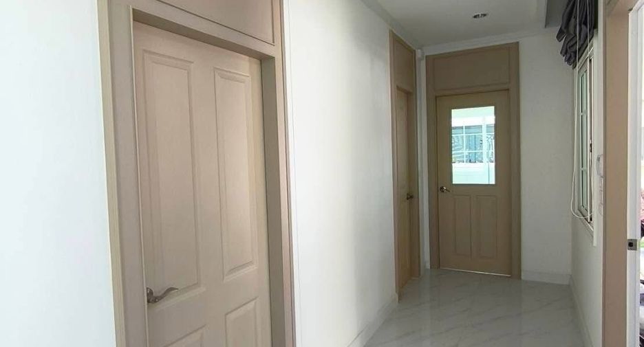For rent 4 bedrooms house in Bang Phli, Samut Prakan