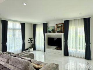 For rent 4 bedrooms house in Bang Phli, Samut Prakan