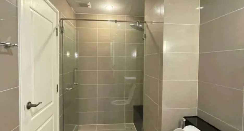 Condo en alquiler de 1 habitaciones en Huai Khwang, Bangkok