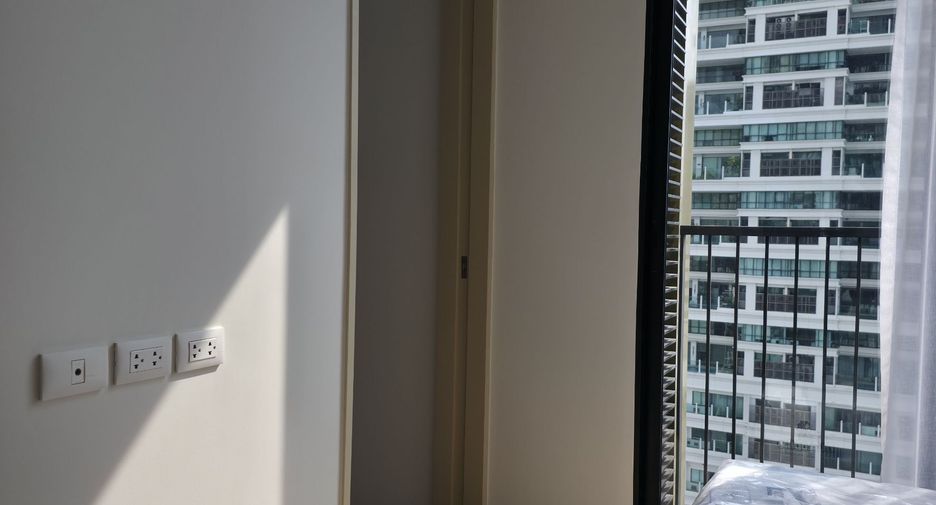 À louer 1 chambre condo à Watthana, Bangkok