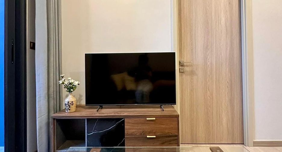 For rent 1 bed condo in Huai Khwang, Bangkok