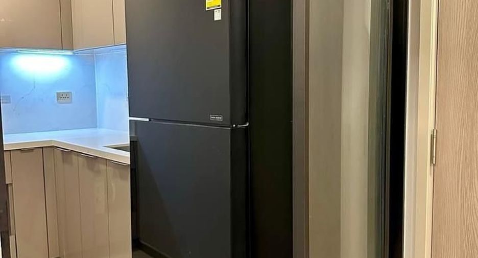For rent 1 bed condo in Huai Khwang, Bangkok