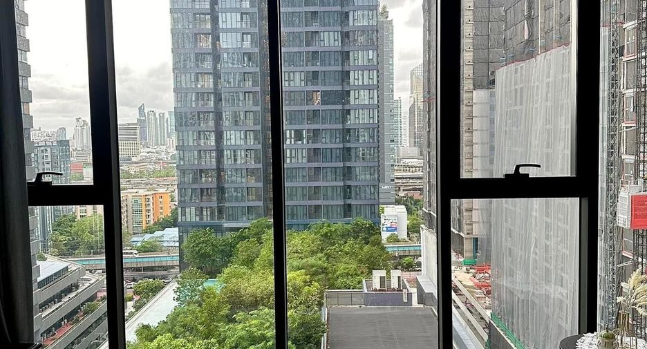 For rent 1 bed condo in Huai Khwang, Bangkok