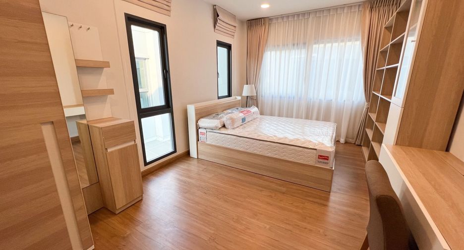 À louer 4 chambres maison à Bang Phli, Samut Prakan