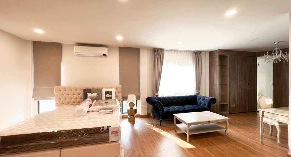 出租 4 卧室 独立屋 在 Bang Phli, Samut Prakan