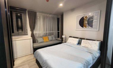 Condo en alquiler de 1 habitaciones en Huai Khwang, Bangkok