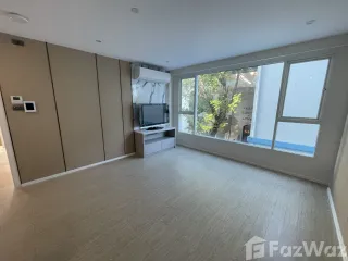 Apartamento en alquiler de 2 habitaciones en Watthana, Bangkok