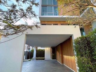 For rent 4 bedrooms house in Saphan Sung, Bangkok