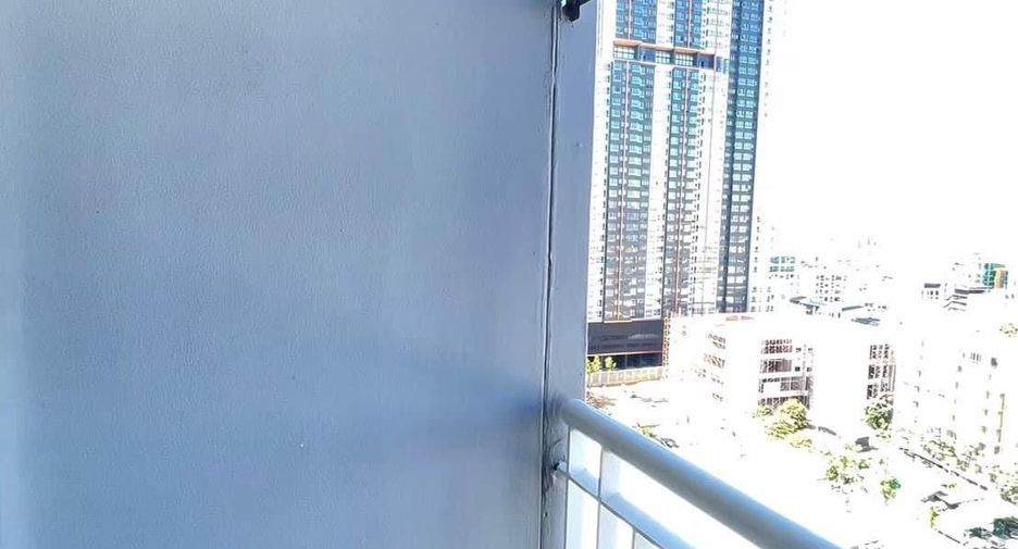 Condo en alquiler de 1 habitaciones en Huai Khwang, Bangkok
