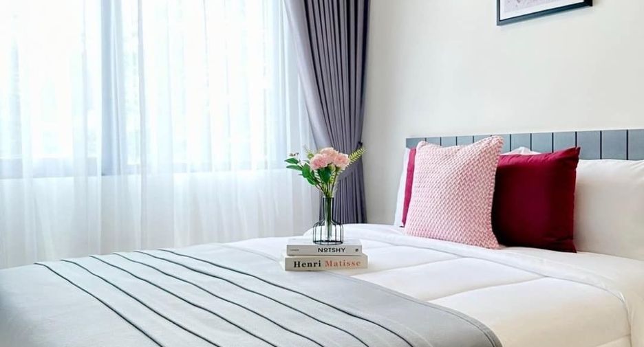 Wohnung zur Miete mit 1 Zimmer in Wang Thonglang, Bangkok