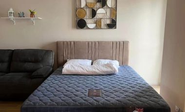 For rent studio condo in Khlong Toei, Bangkok