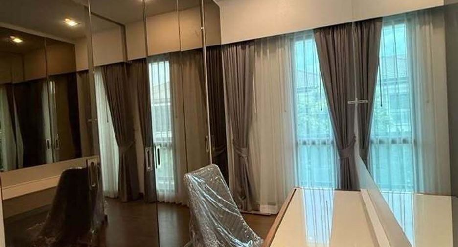 For rent 4 bedrooms house in Prawet, Bangkok