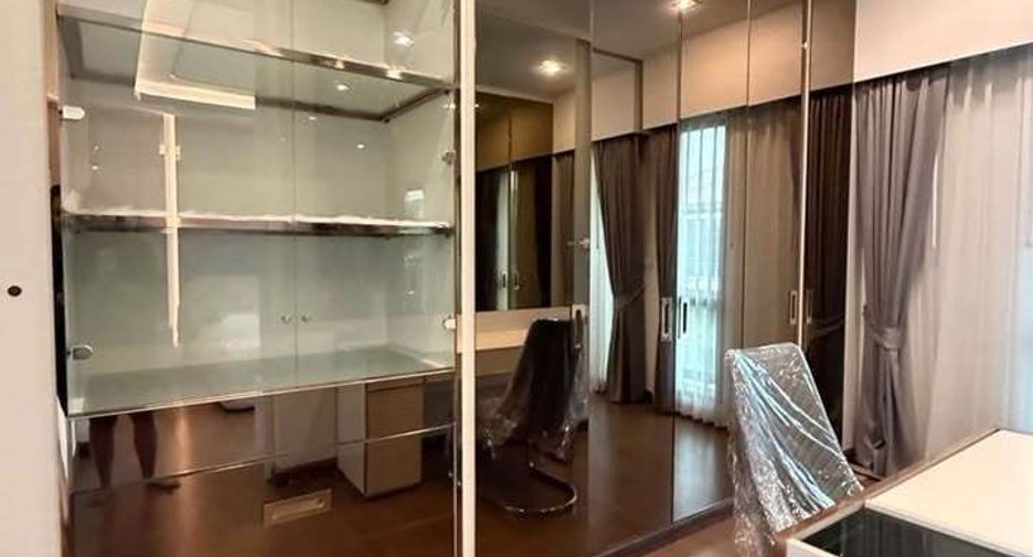 For rent 4 bedrooms house in Prawet, Bangkok