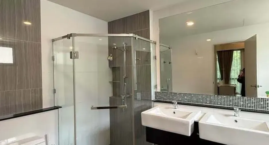 For rent 4 bedrooms house in Prawet, Bangkok