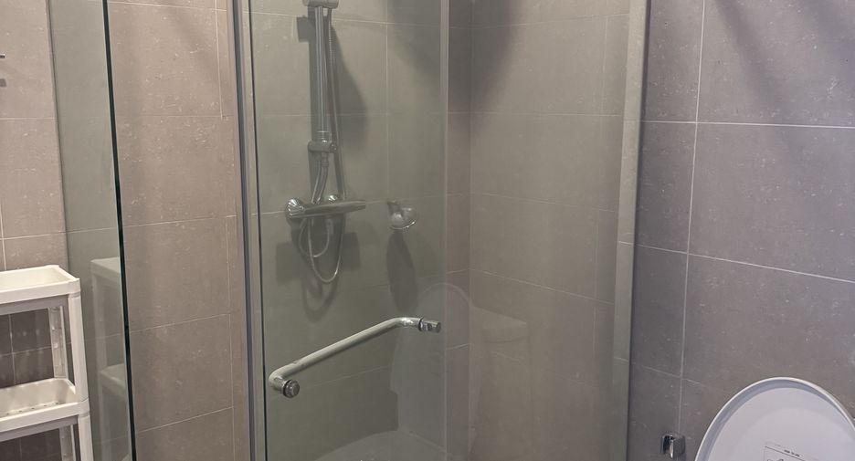 For rent 1 bed condo in Pathum Wan, Bangkok