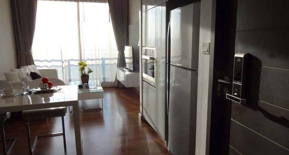 For rent 1 bed condo in Huai Khwang, Bangkok
