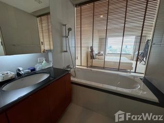 For rent 2 bedrooms condo in Sathon, Bangkok