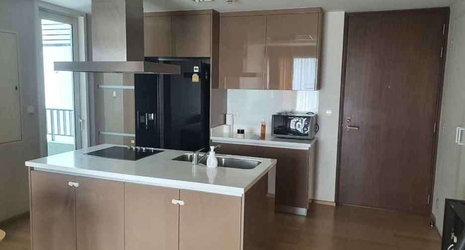 Wohnung zur Miete mit 3 Zimmer in Khlong Toei, Bangkok