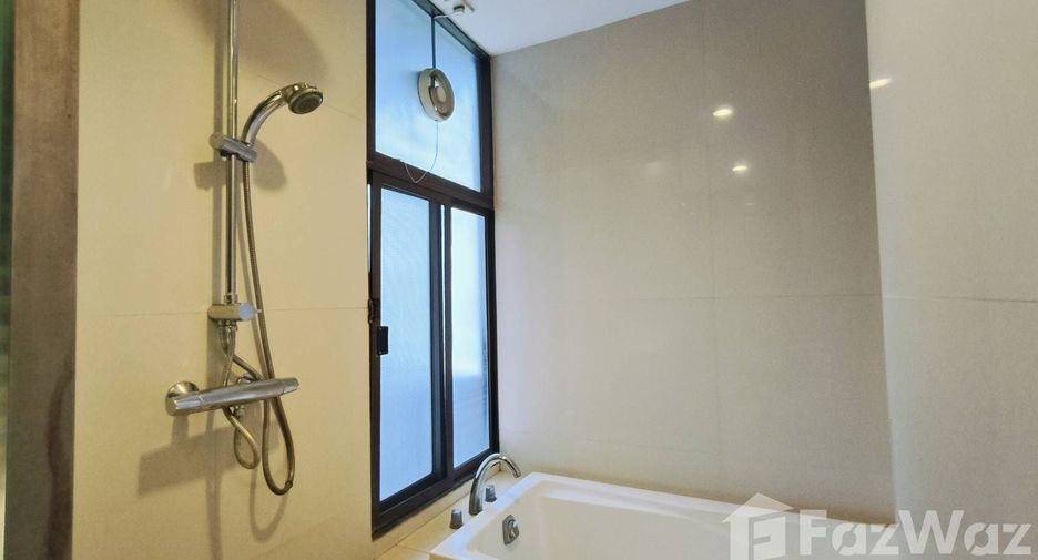 Apartamento en alquiler de 2 habitaciones en Khlong Toei, Bangkok
