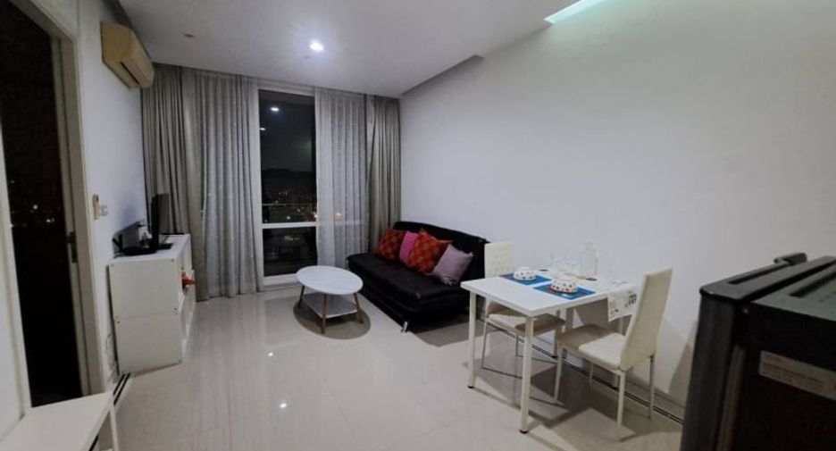 For rent 1 bed condo in Huai Khwang, Bangkok