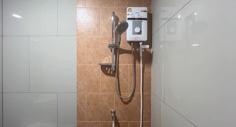 For rent スタジオ condo in Chom Thong, Bangkok