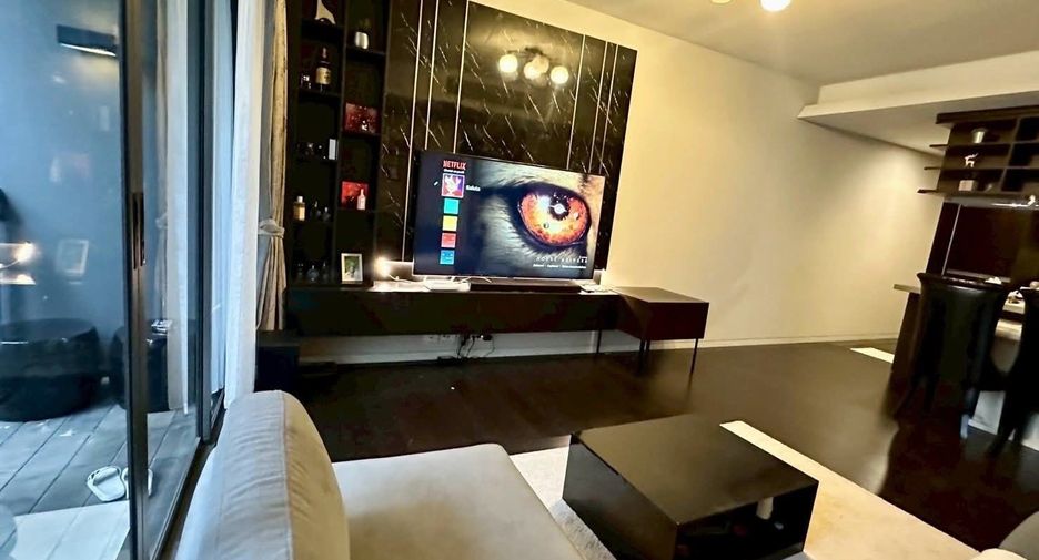 For rent 2 bedrooms condo in Watthana, Bangkok
